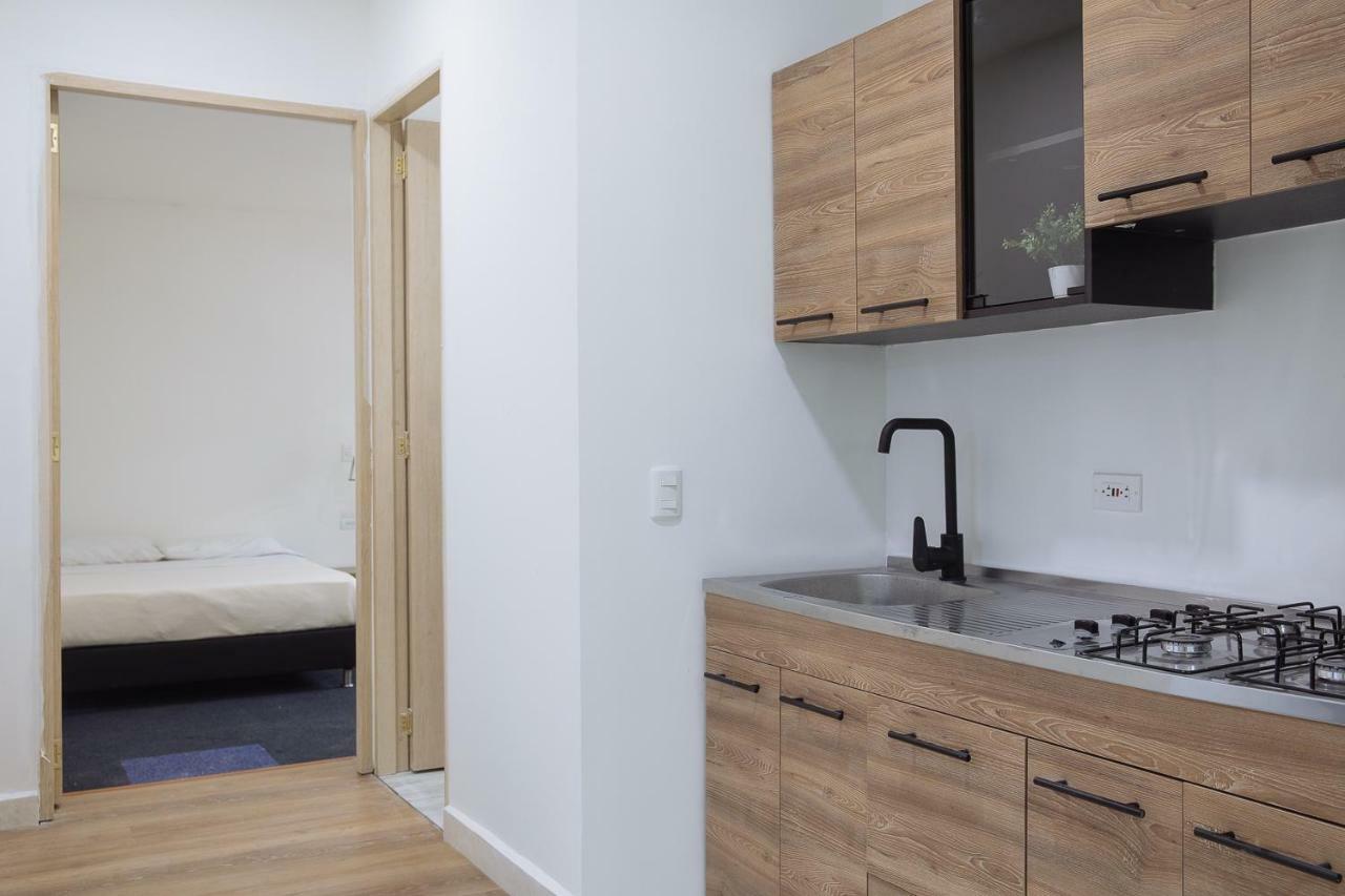 Apartamento Lleras Apartment Меделин Екстериор снимка